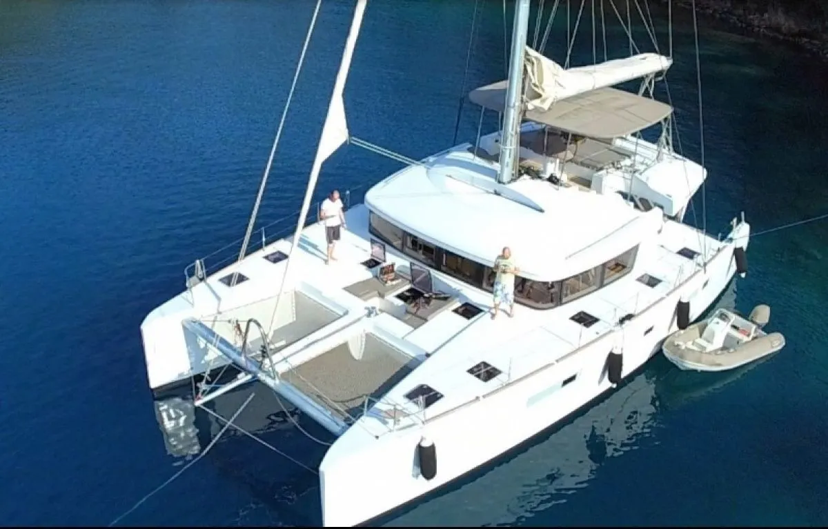Charter a 15.8m Lagoon 52 F Catamaran in Göcek