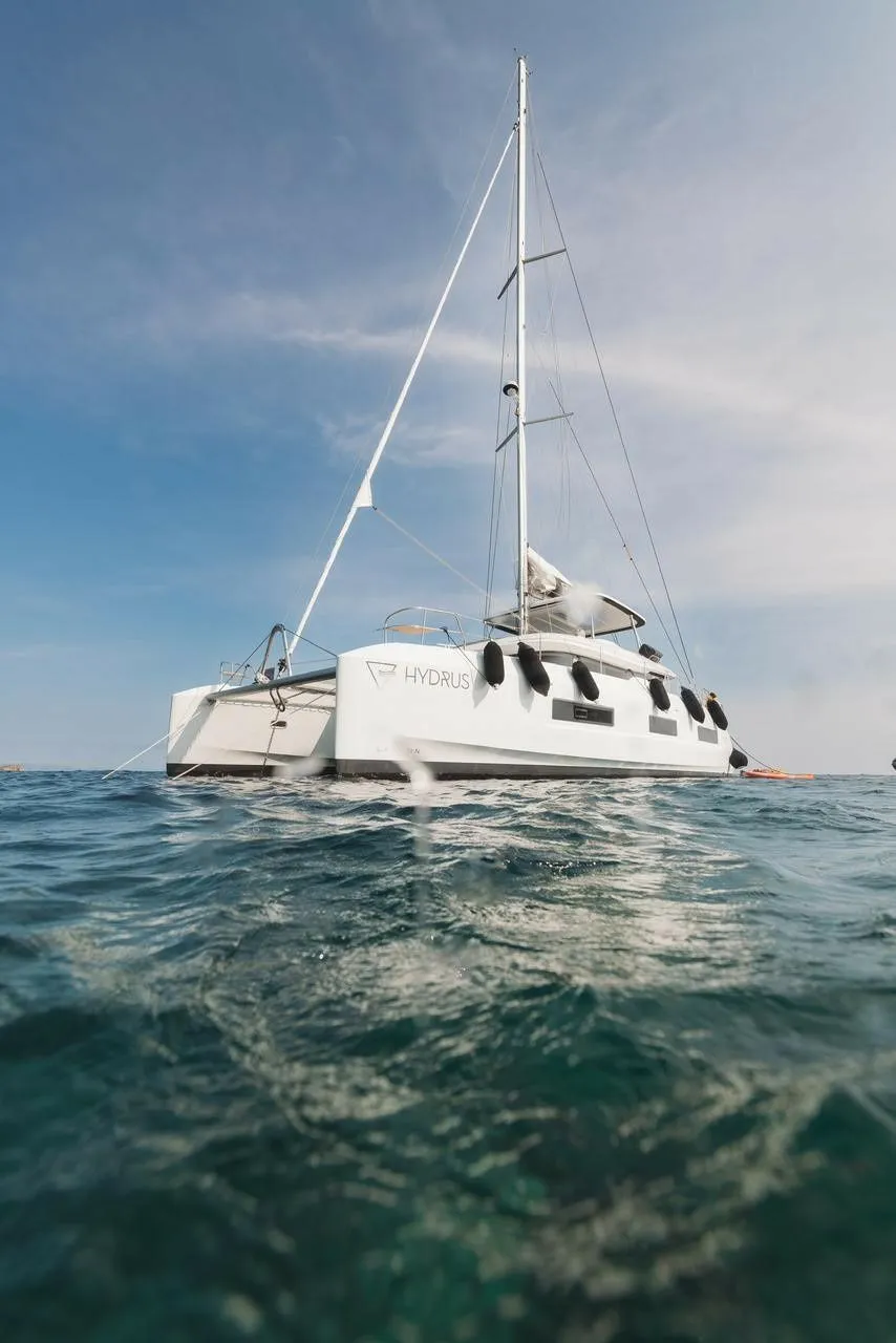 Hydrus Kiralık Teknesi - 3