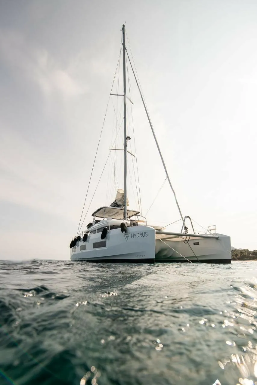 Hydrus Kiralık Teknesi - 5