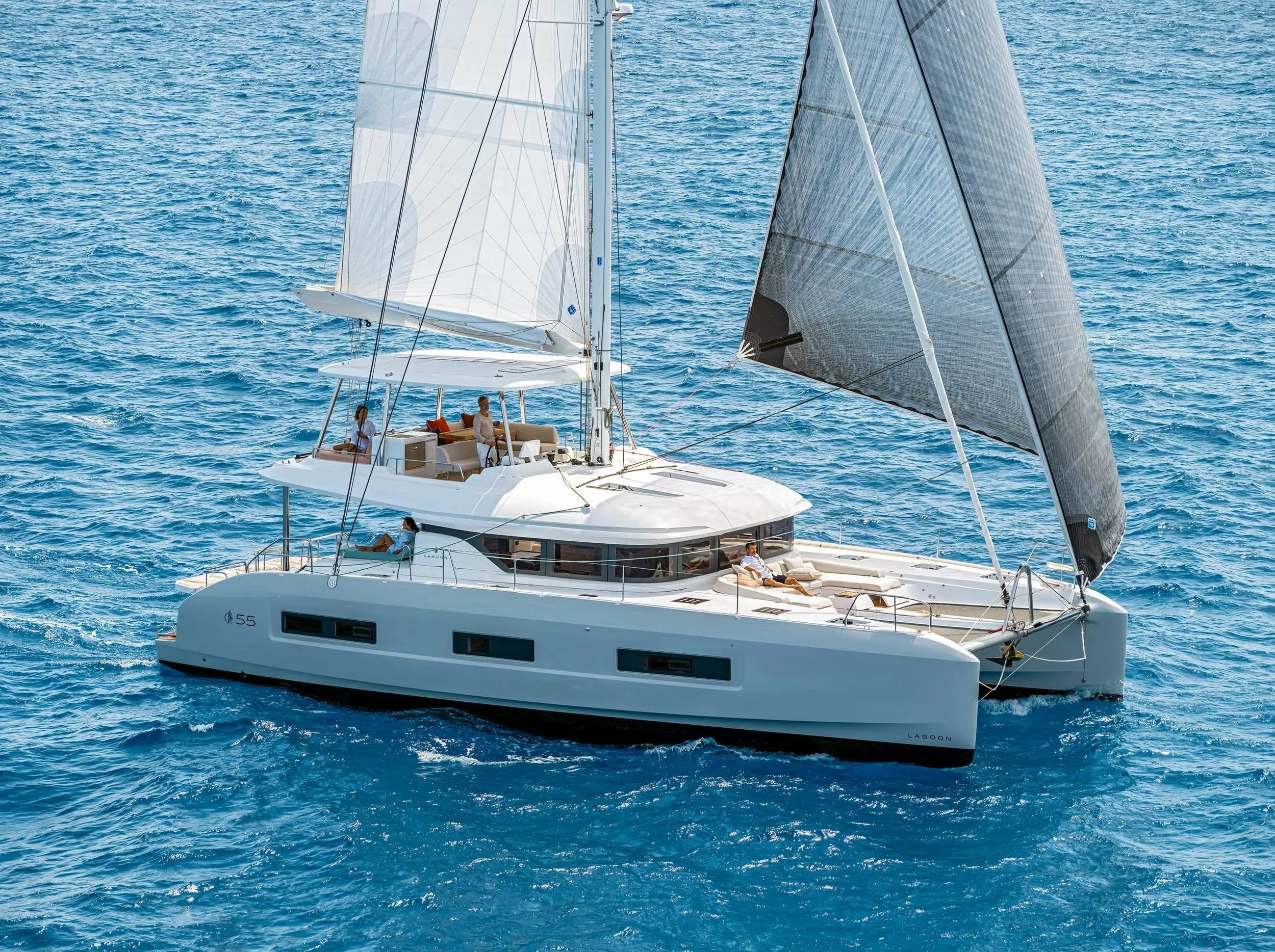 Charter a 16.56m Catamaran Lagoon 55 in Saint Thomas