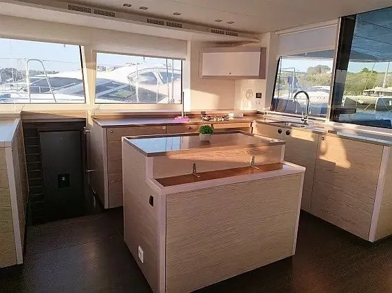 Adeia 2 Kiralık Teknesi - 5