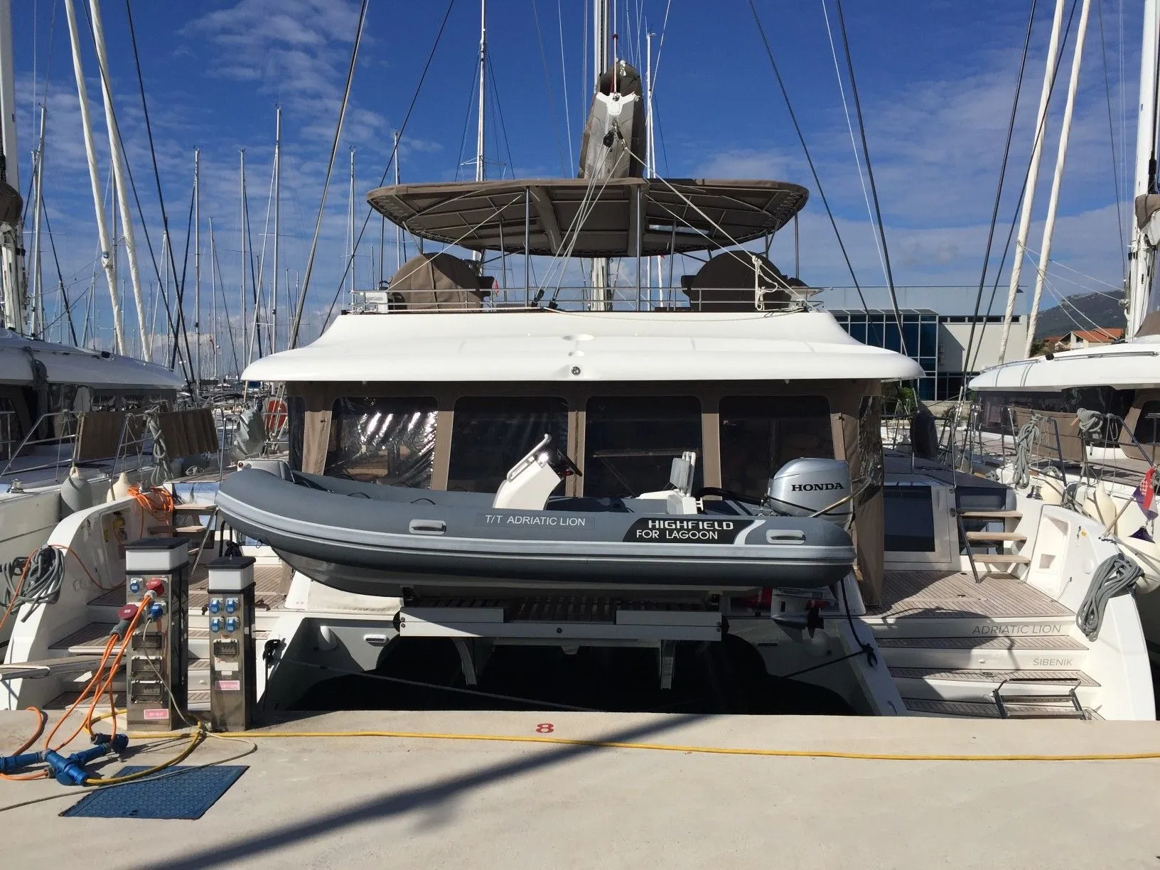 Rent a 18.9m Lagoon 620 Catamaran in Kastela