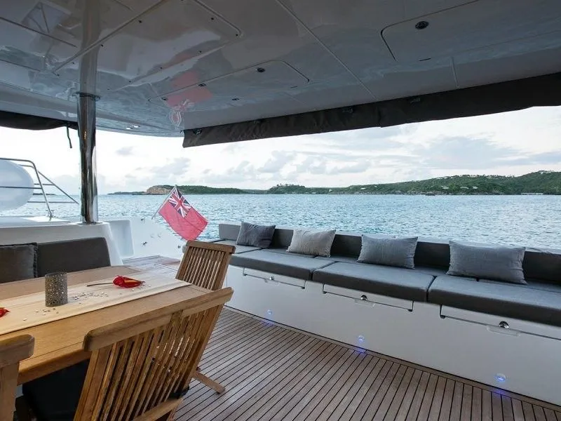 Sail Away Charterboot - 5