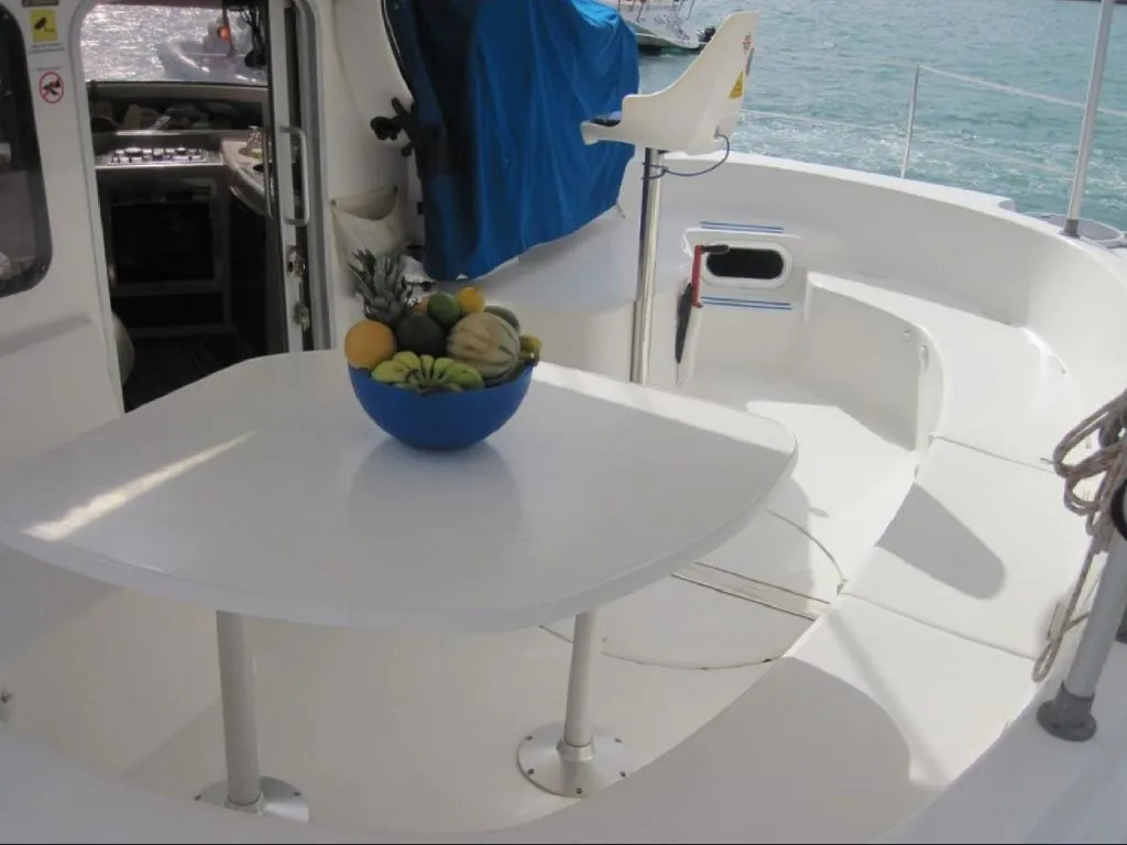 Filavia 2 Charter Boat