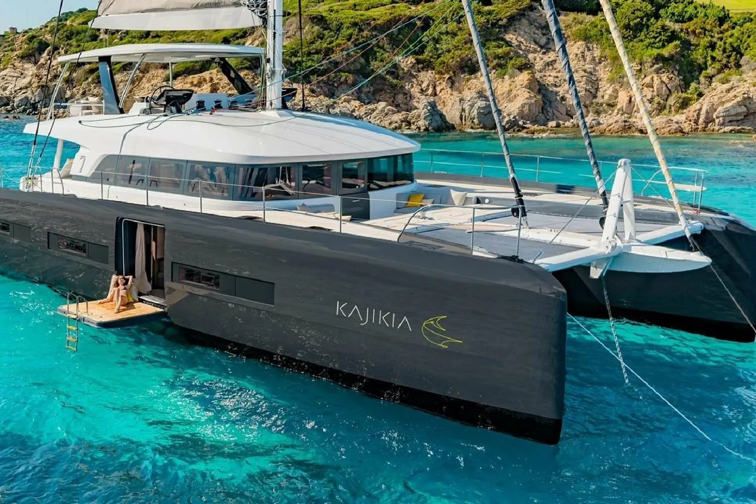 Rent a 23.84m Lagoon Seventy 7 in Bequia