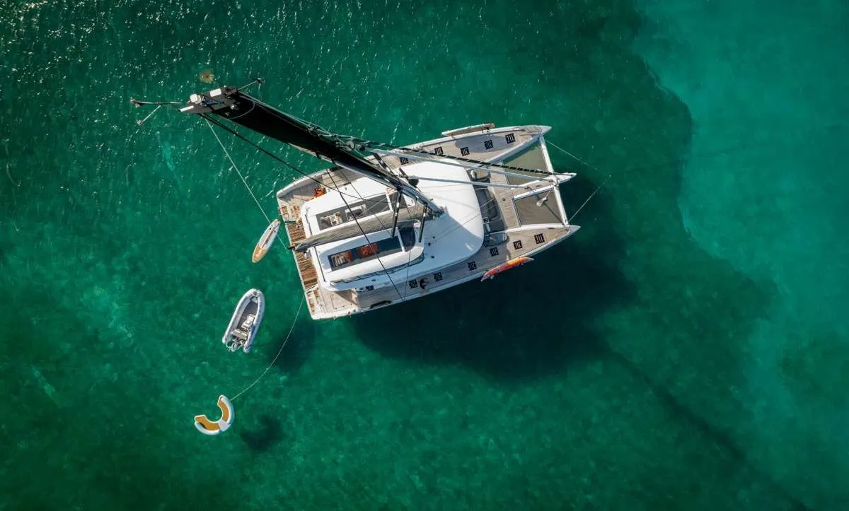 Justified Horizons Charterboot - 5