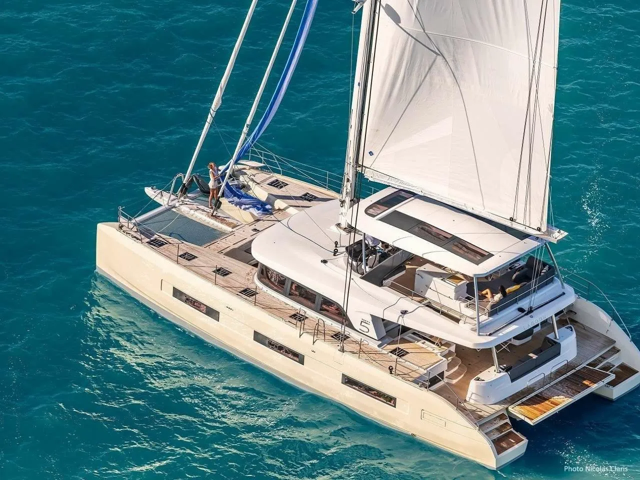 Boot - Rent a 20.42m Lagoon Sixty 5 in Ribishi