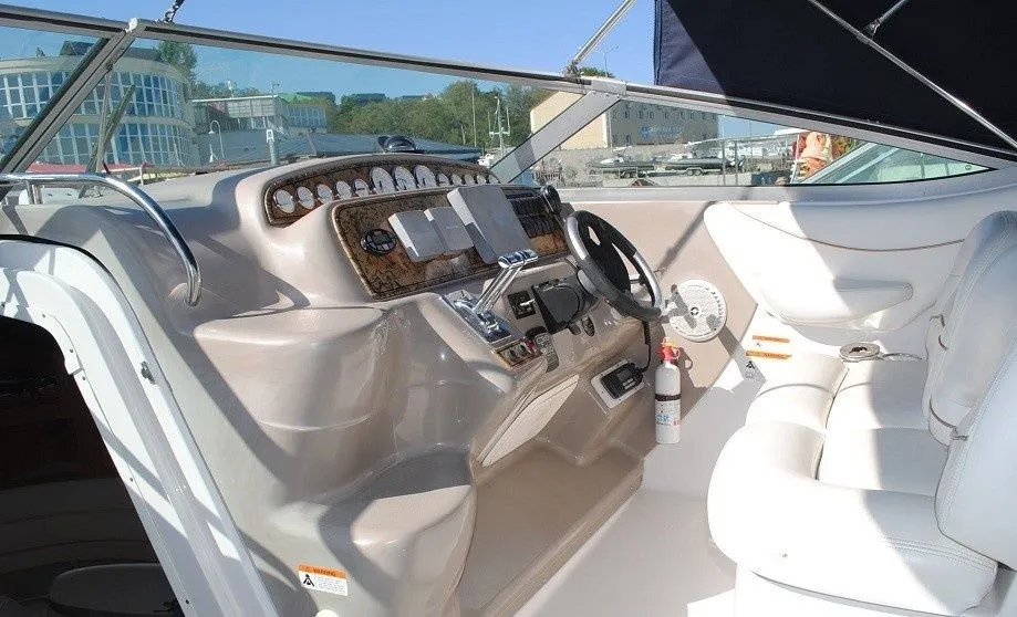Cabrio Charter Boat