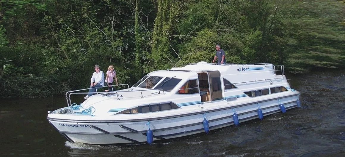 Rent a 12.8m Boat in St. Jean-de-Losne