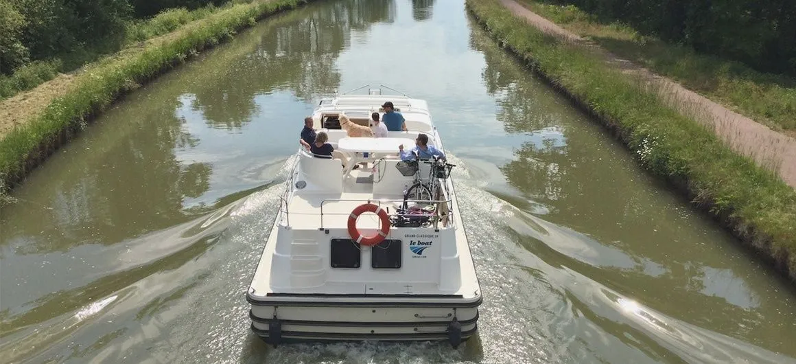 CF St Jean 1 Charter Boat