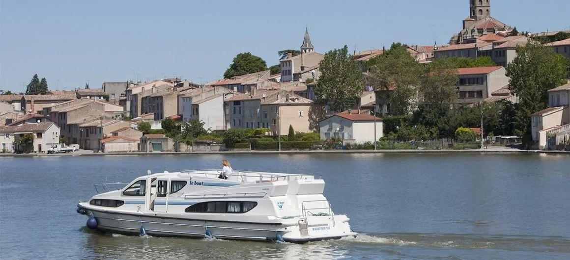 CF Cassafières Charter Boat
