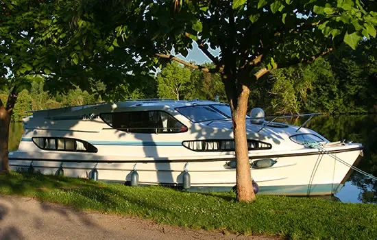 CF Cassafières Charter Boat