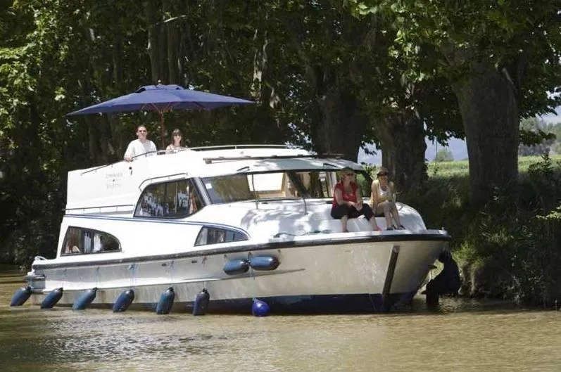 CPF Aquitaine 2 Charter Boat