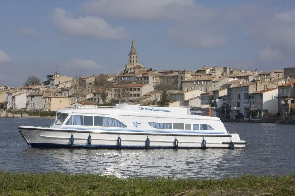 14.25m Portiragnes Boat Hire
