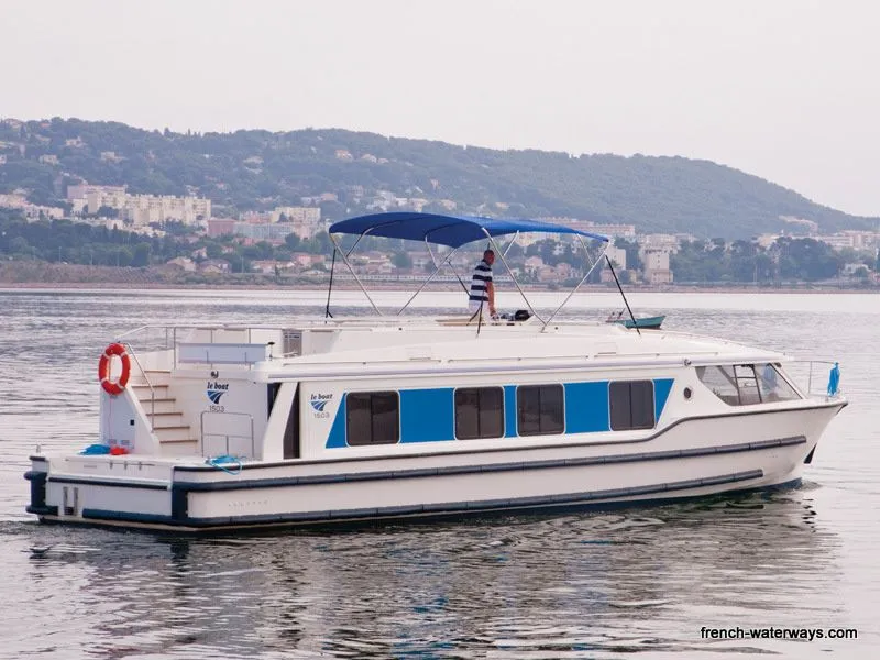 CPF Cassafieres 3 Charter Boat