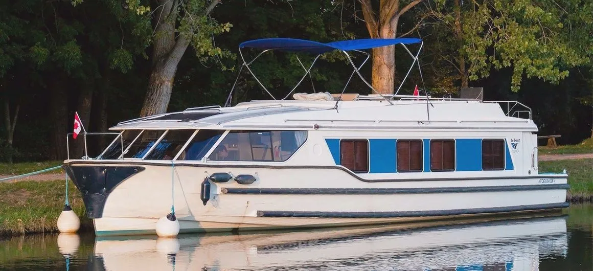 CPF Cassafieres 3 Charter Boat