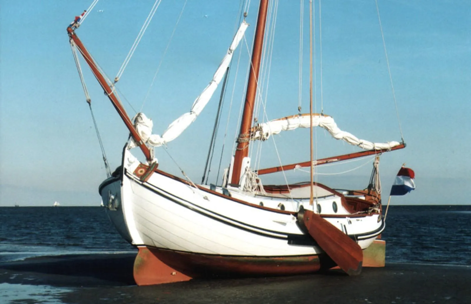 Rent a 11m 2 Cabin Sailing Yacht in Heeg