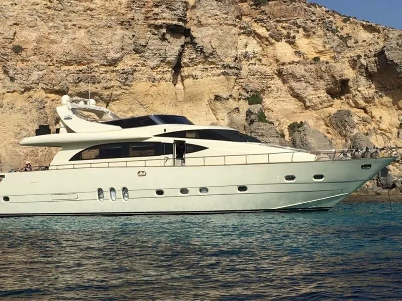 Rent a 22.55m 3 Cabin Motor Yacht in Birgu