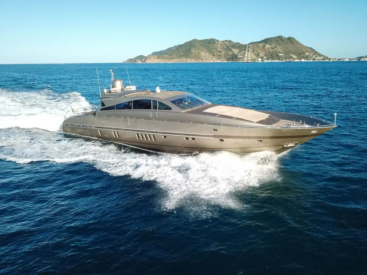 Charter a 27m Motor Yacht in Marigot
