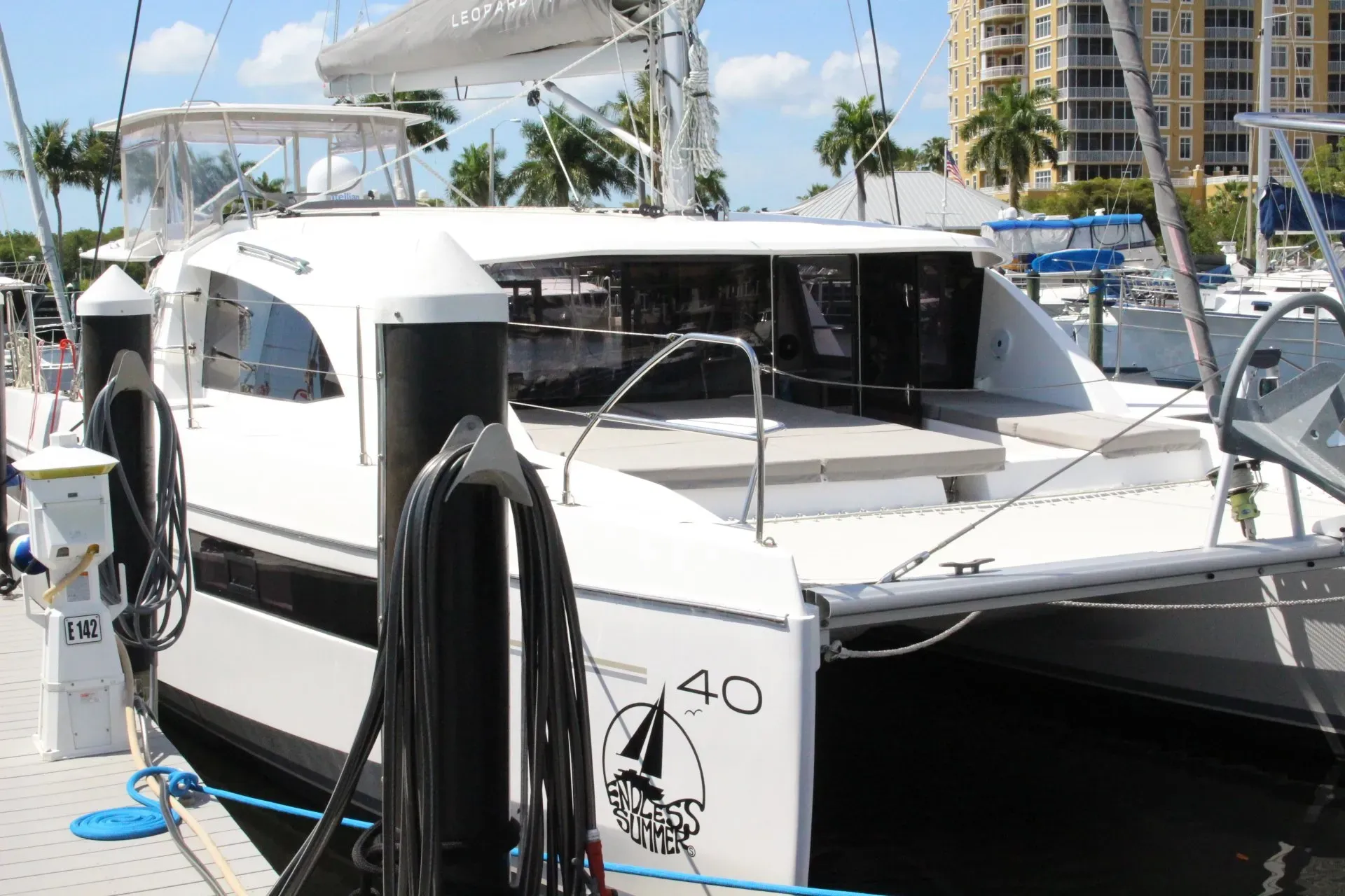 11.97m Cape Coral Catamaran Hire