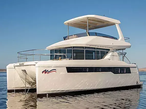 Boot - Rent a 12.19m Power Catamaran in Tortola