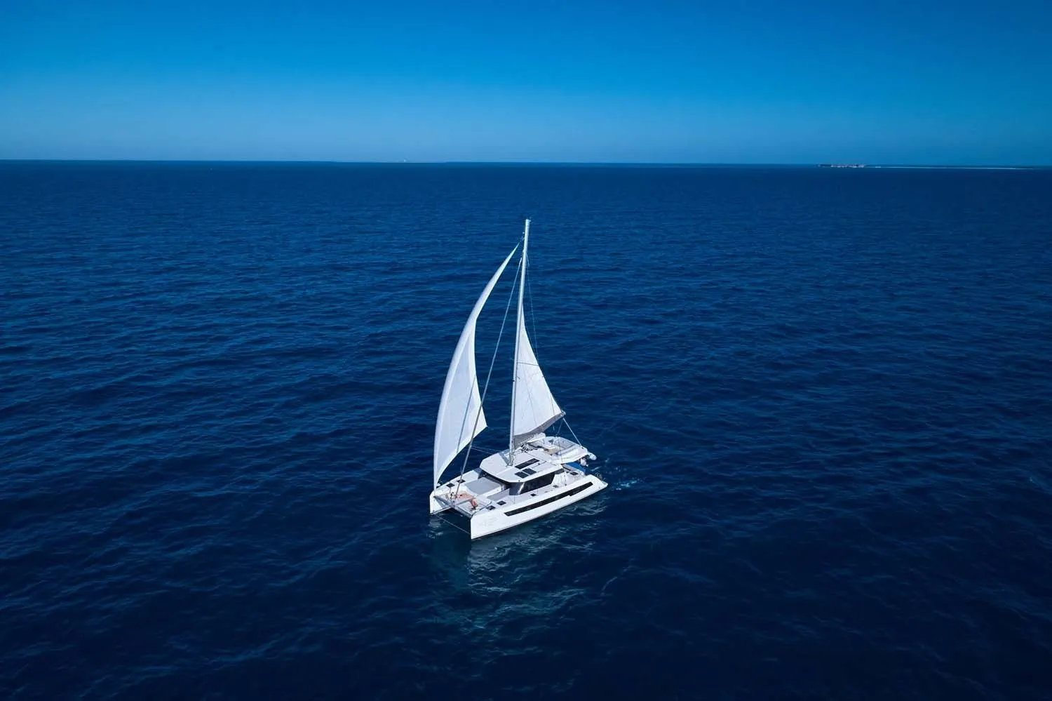 Lilamac Charter Boat
