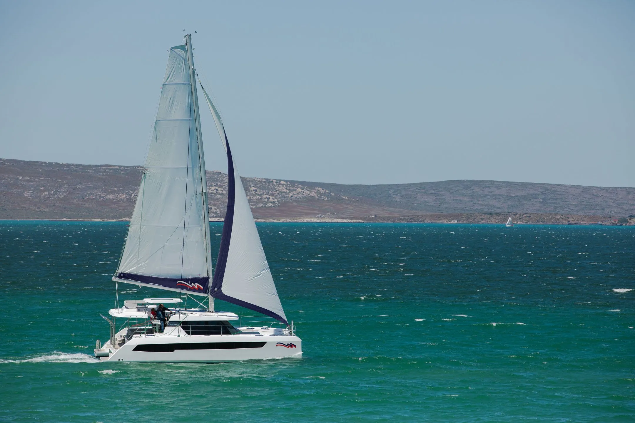 12.67m Oyster Pond Leopard 42 Hire