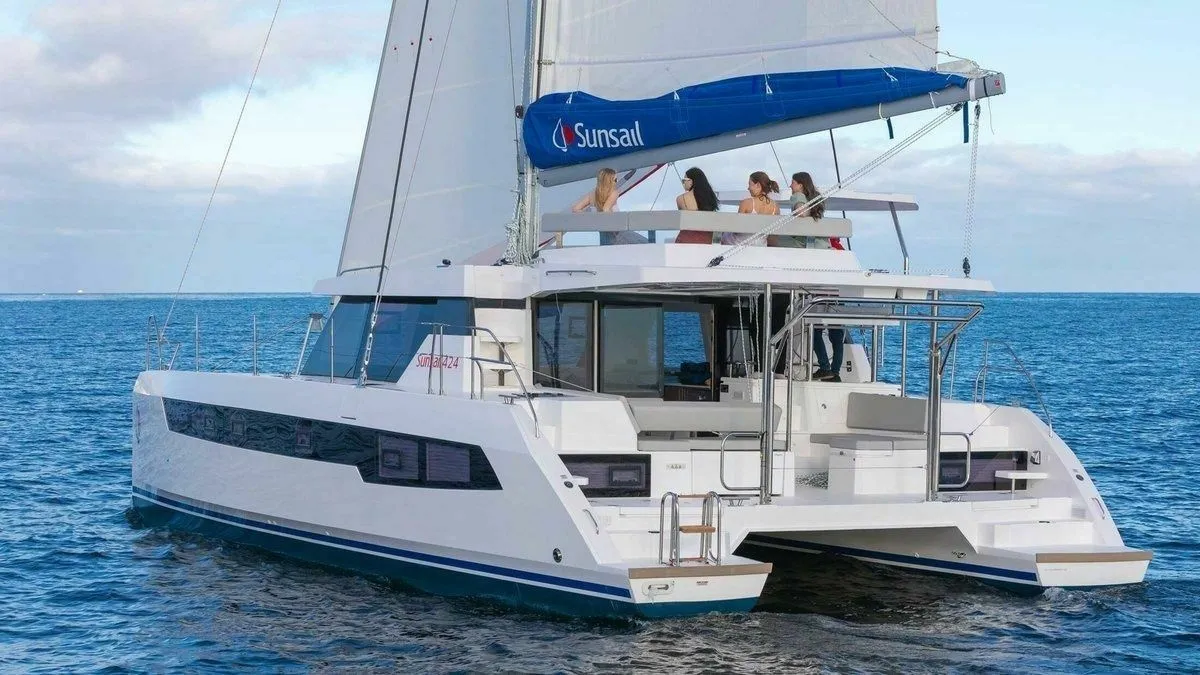 Explore Rodney Bay Village on a 12.67m Rental Catamaran Leopard 42