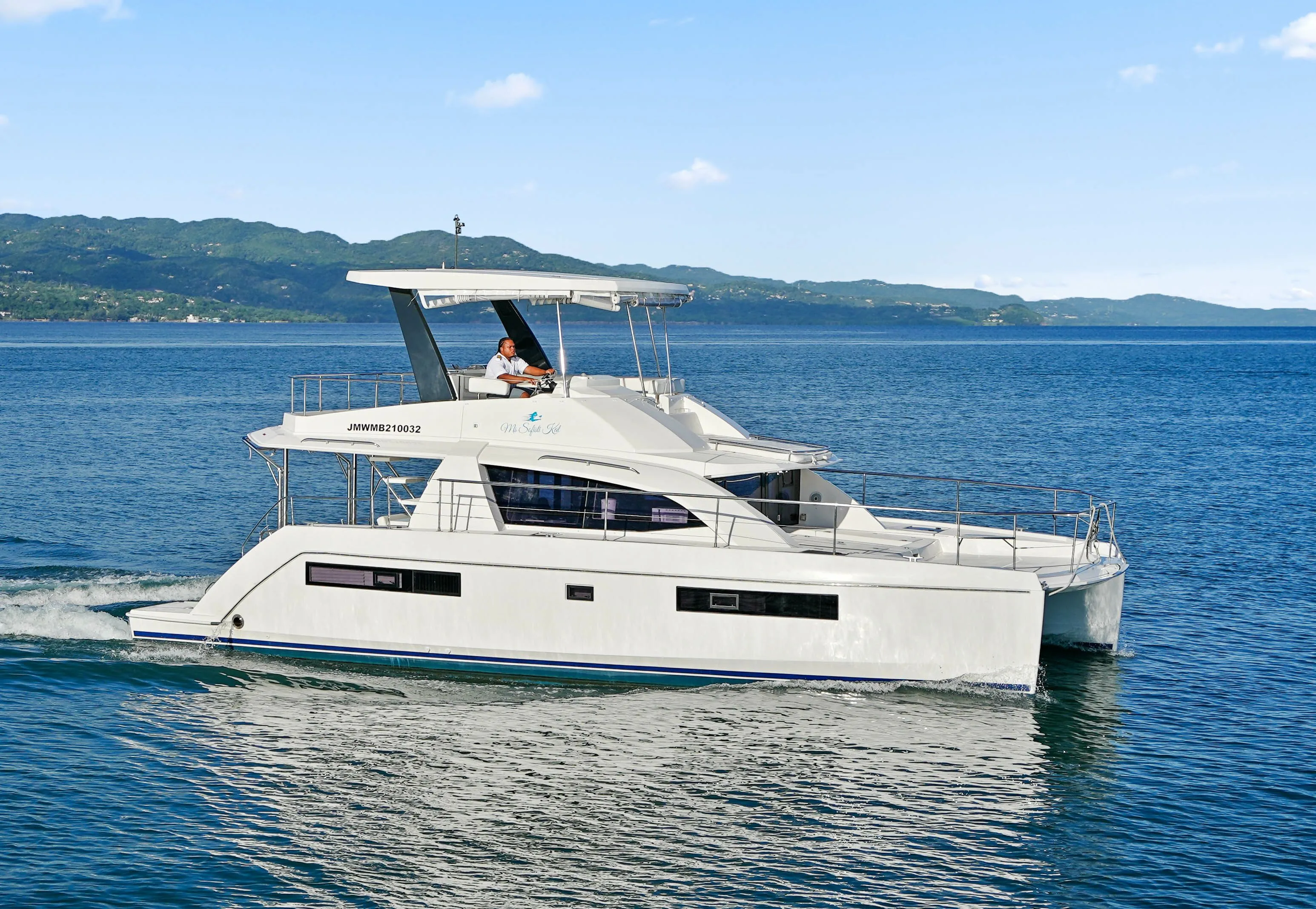 Charter a 13.41m Power Catamaran in Montego Bay