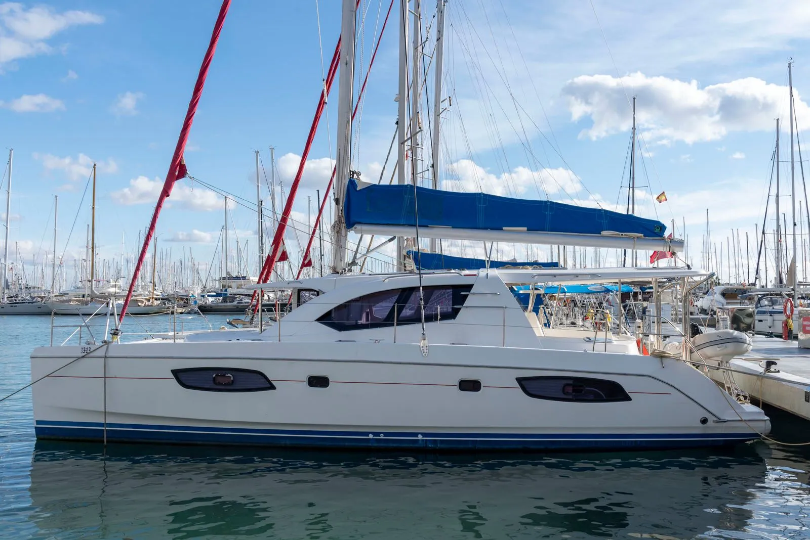 Rent a 12.98m 4 Cabin Catamaran in Palma de Mallorca