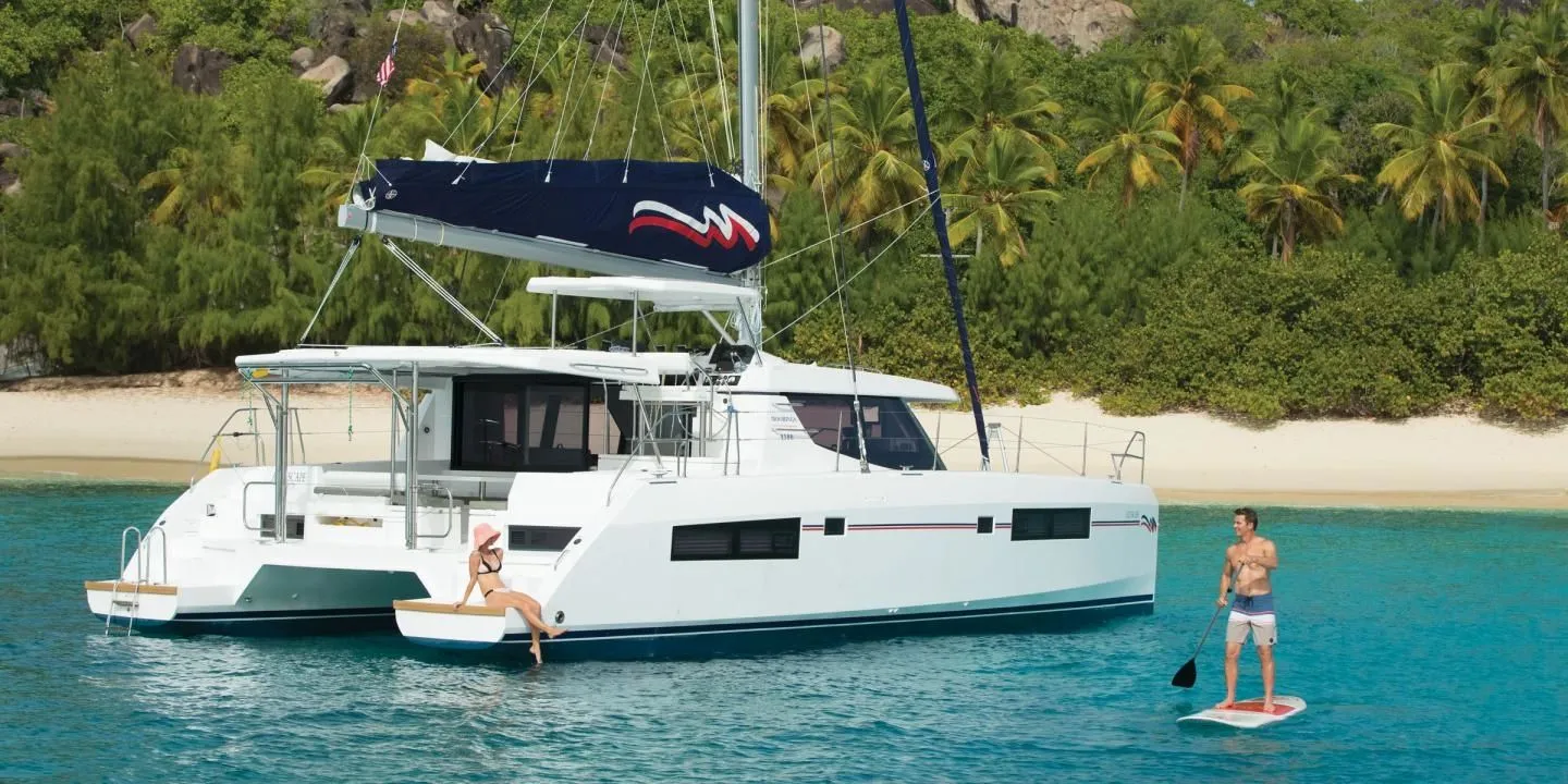 Rent a 13.72m Catamaran in Uturoa