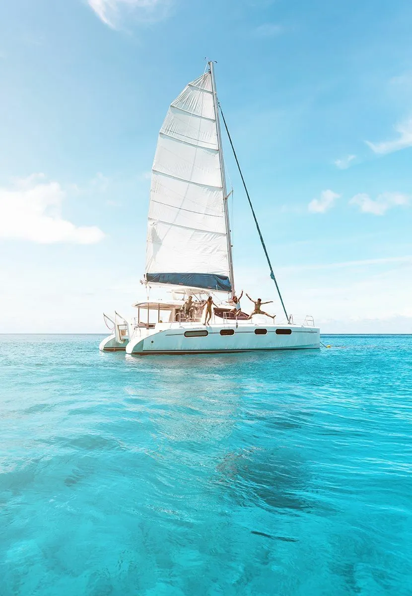 Myra Charterboot - 3