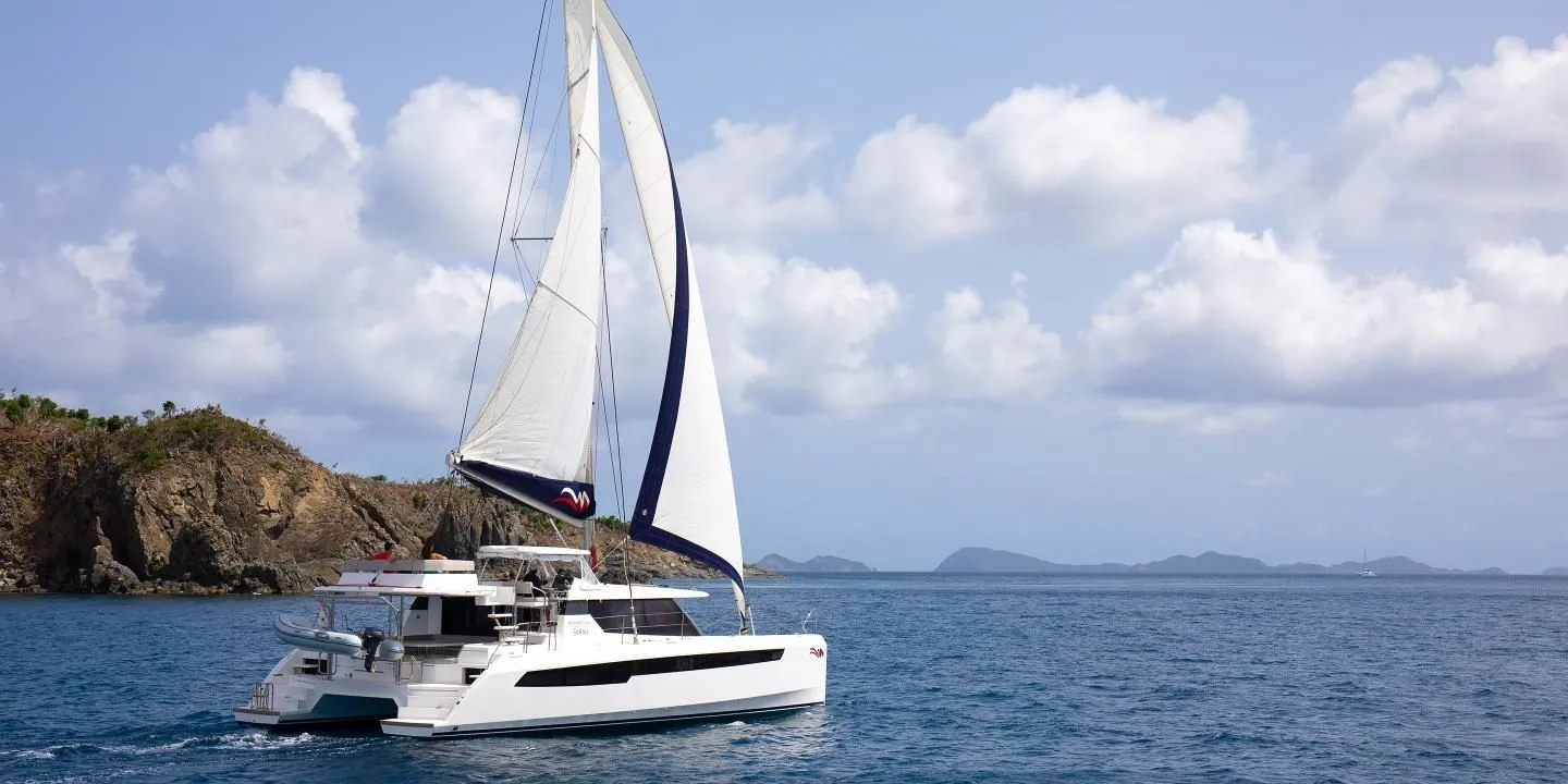 Charter a 15.4m 6 Cabin Catamaran in Uturoa