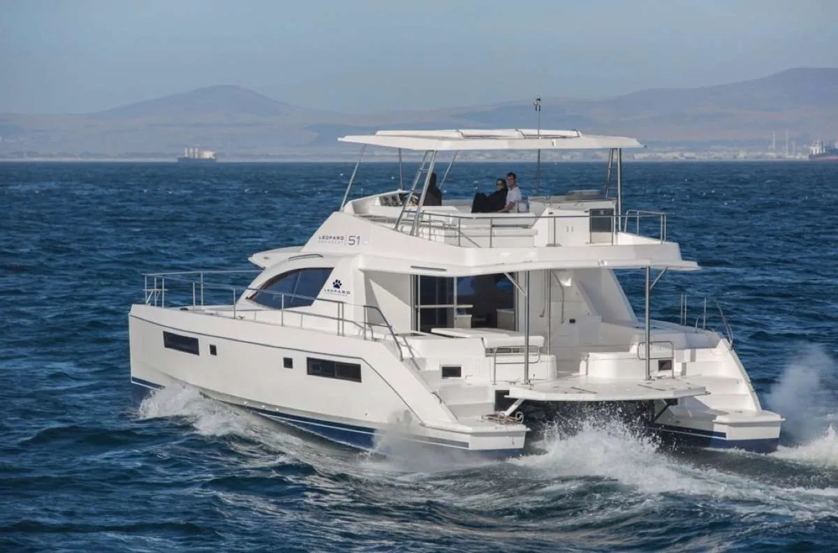 Explore Saint Thomas on a 15.54m 3 Cabin Power Catamaran Rental