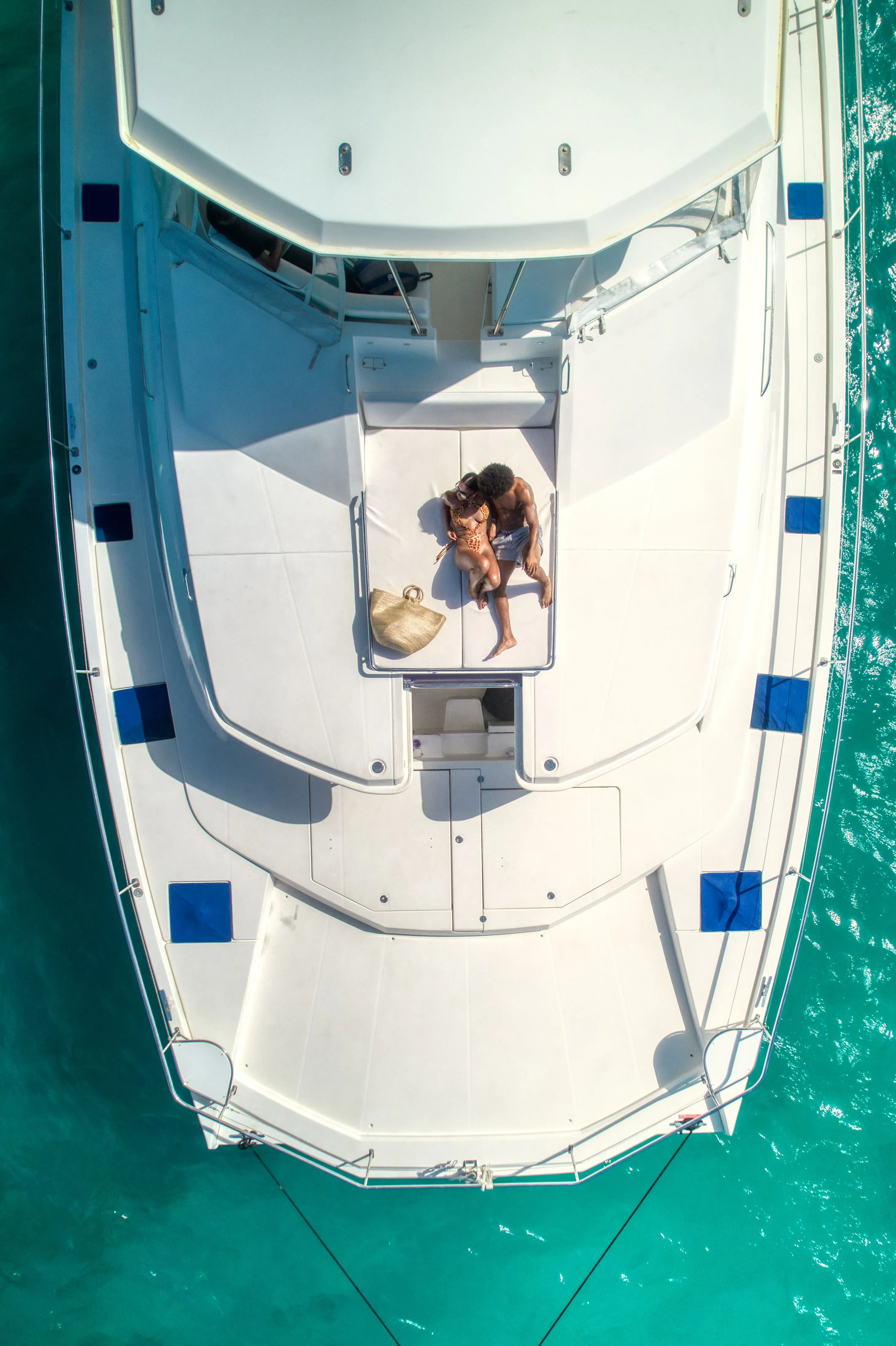 15.55m Montego Bay Power Catamaran Leopard 51 PC Hire