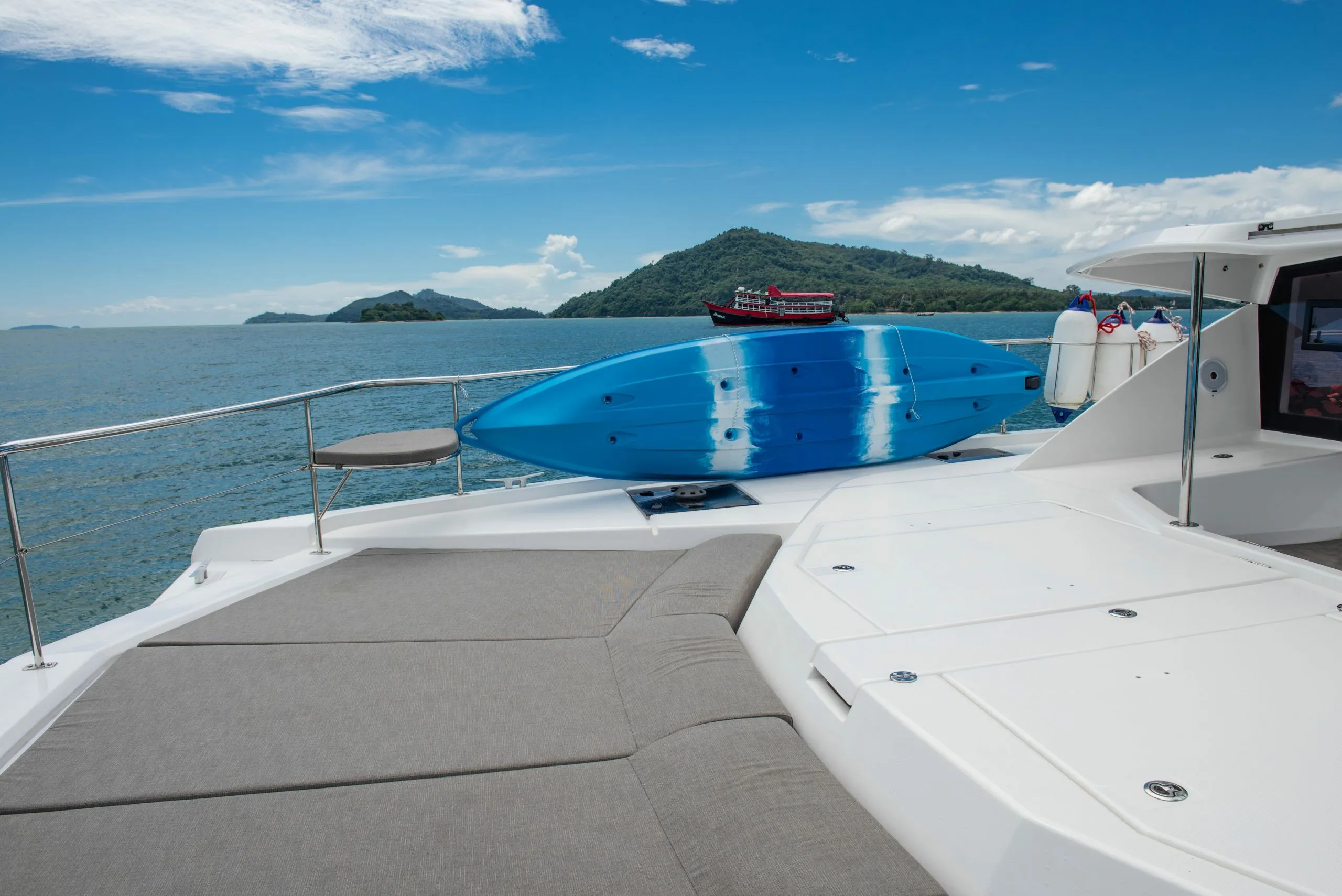 CasaBay Charter Boat