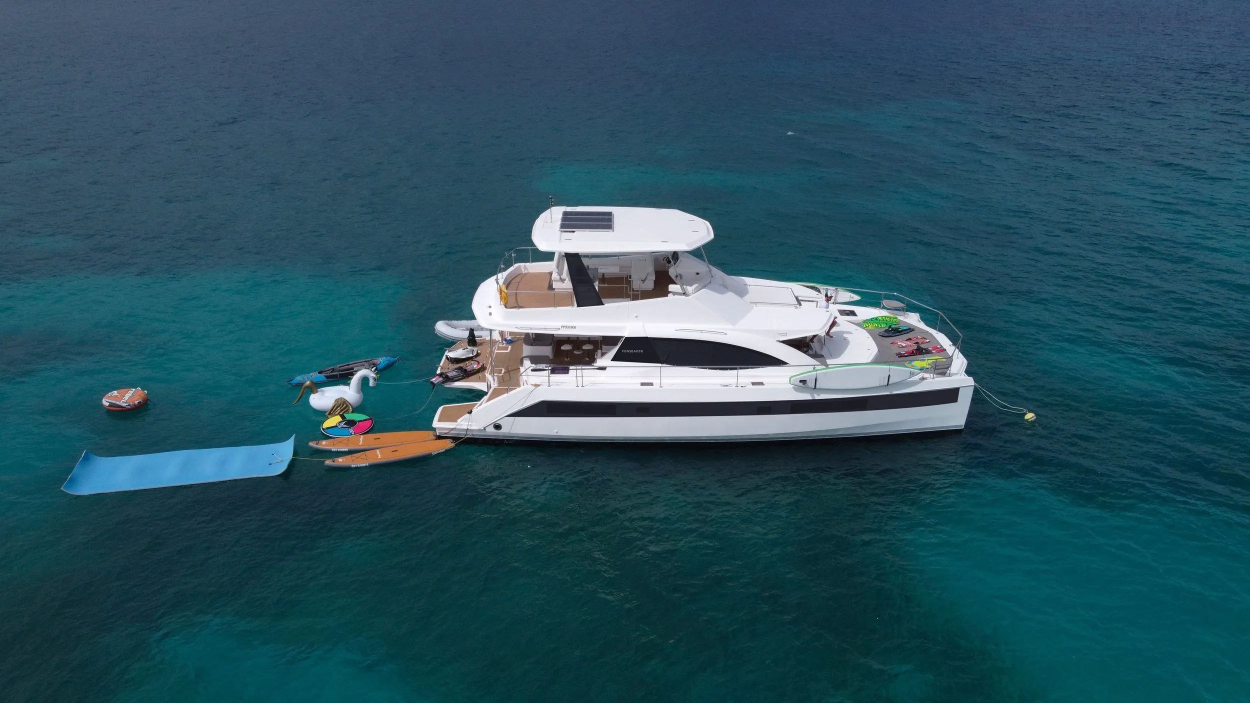 Charter a 15.54m 4 Cabin Power Catamaran in Blowing Point