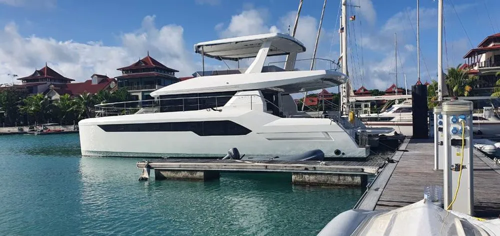 Akula Charter Boat