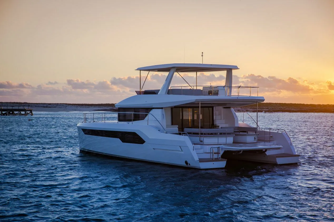 Rent a 16.2m Leopard 53 Power Catamaran in Porto Vecchio