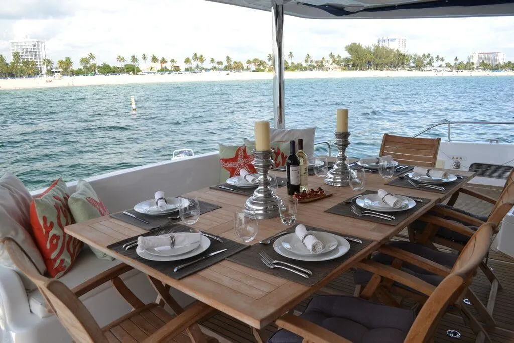 Something Wonderful Charterboot - 3