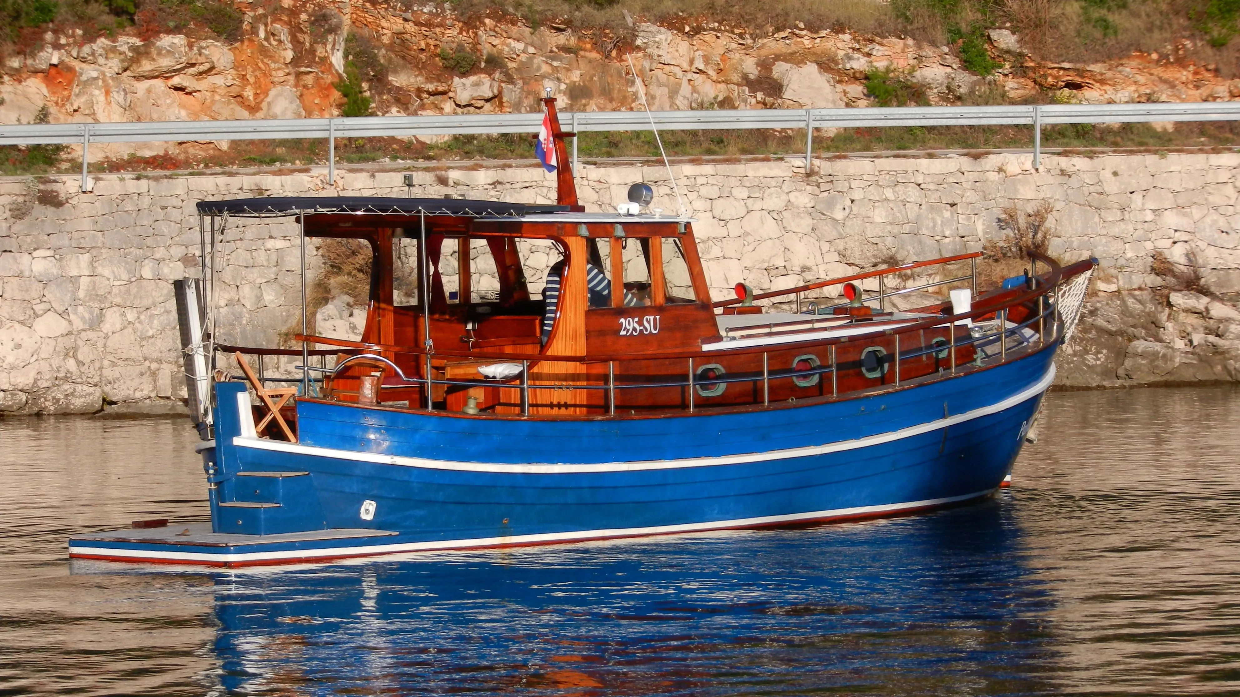 Palagruža Charter Boat