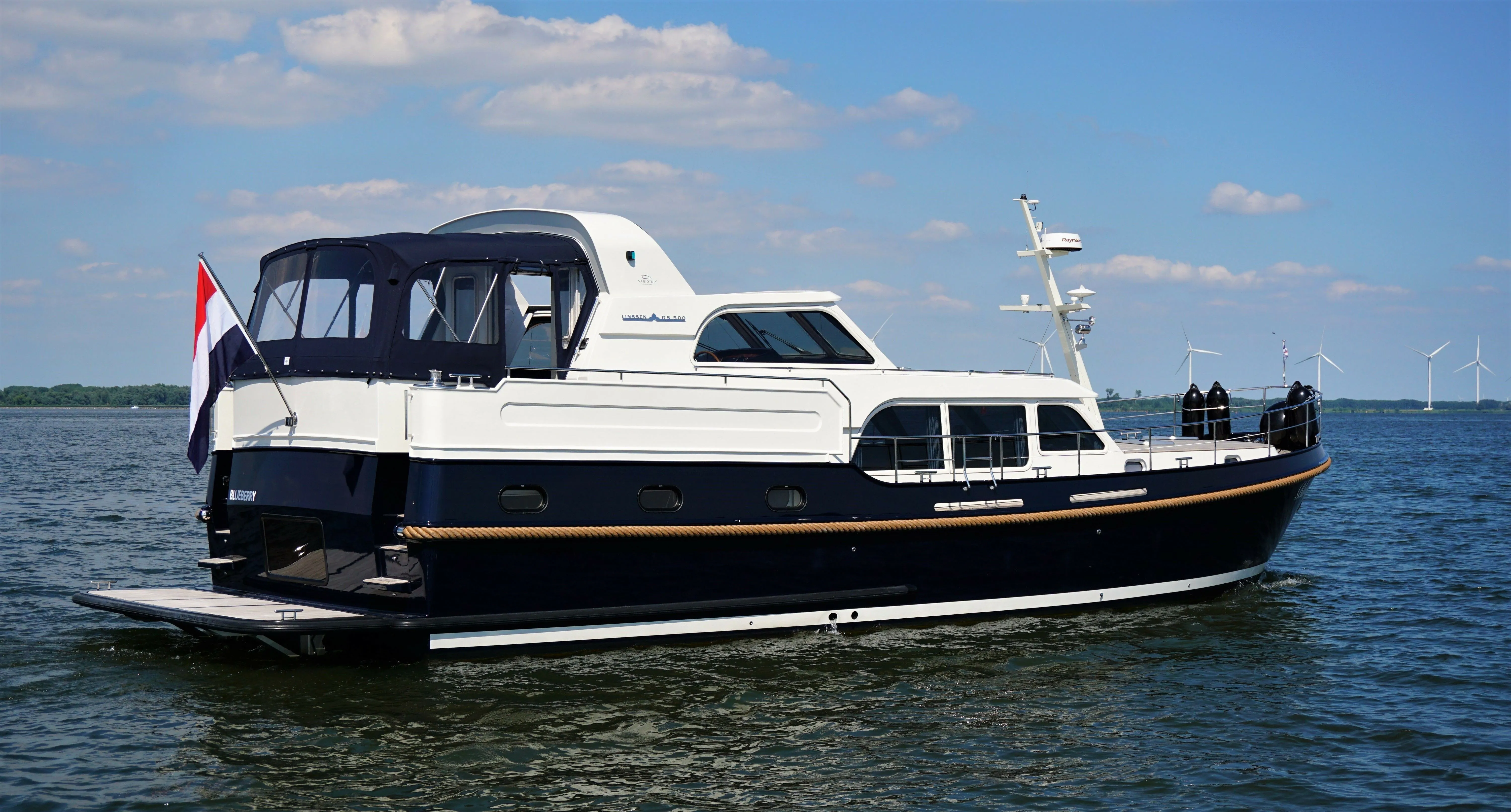 Rent a 16.45m Motor Yacht Linssen Grand Sturdy 500 AC in Willemstad