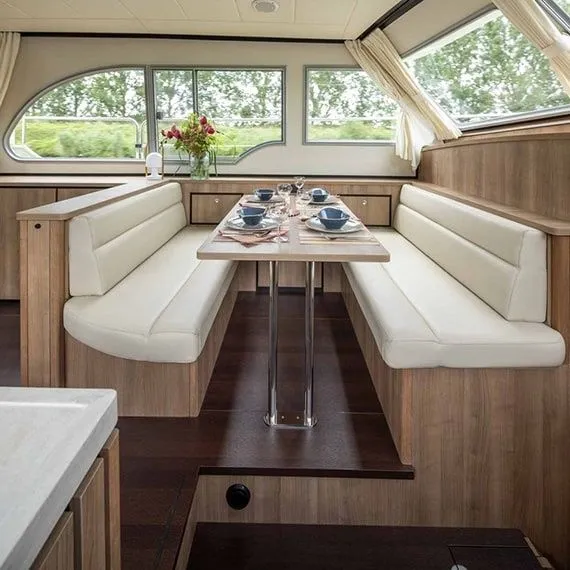 Analoisia 2 Charter Boat