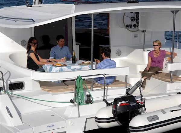 Bella Alla Charter Boat