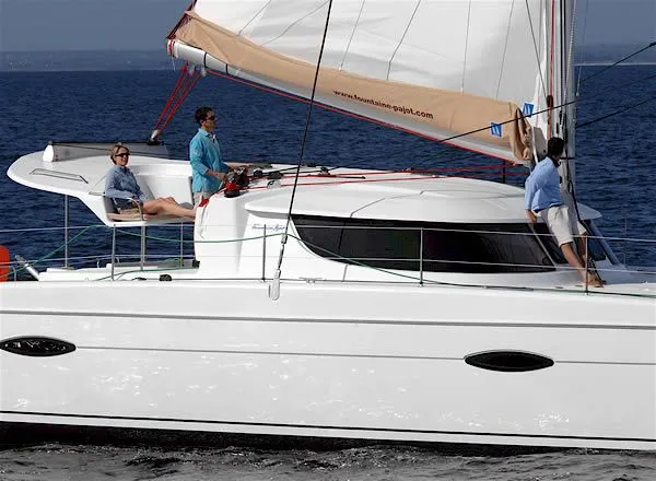Charter a 11.95m Boat in Pa Klok