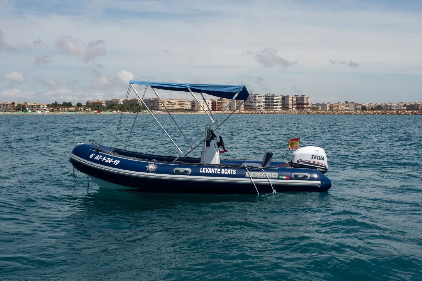 Torrevieja 4.6m Motorlu Tekne Kiralık