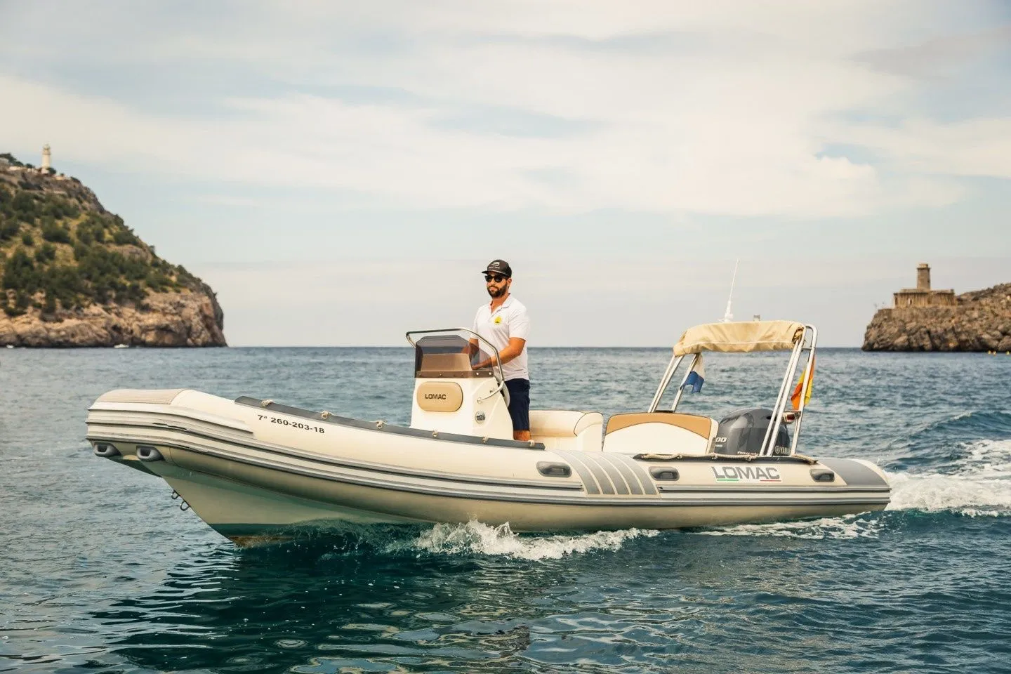 5.95m Port de Soller Motor Boat Lomac 600 Hire