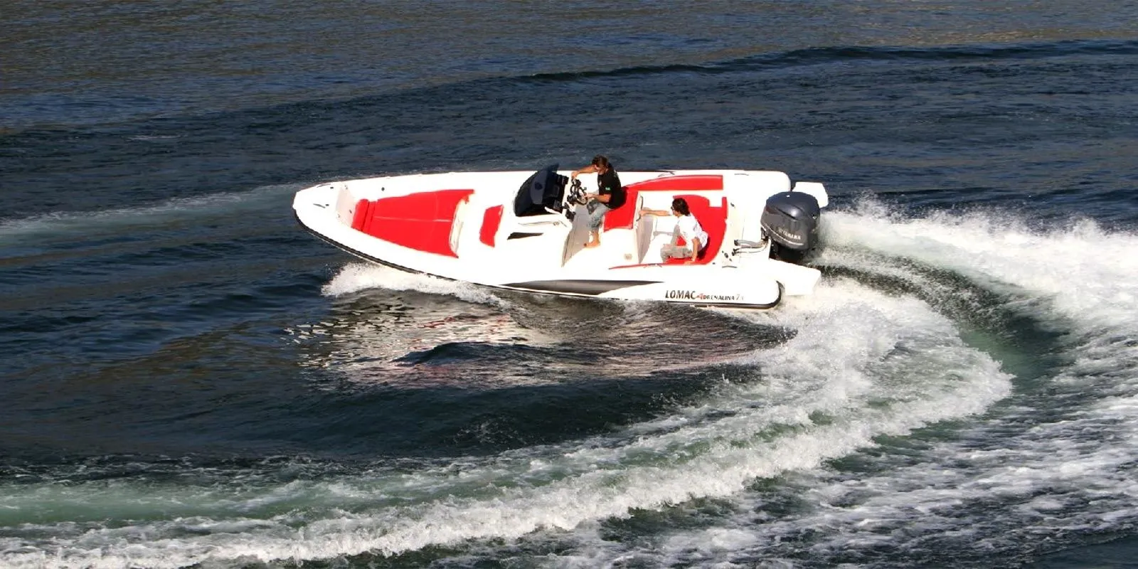 Explore Arzon on a 7.85m Rental Motor Boat