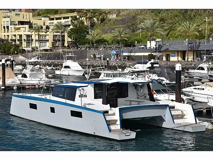Funchal 14.2m Kiralık Luna 47 Power