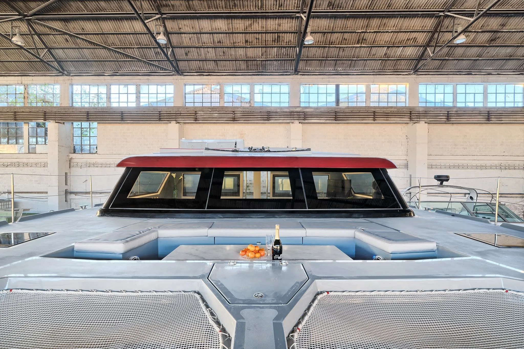 Luna Charter Boat